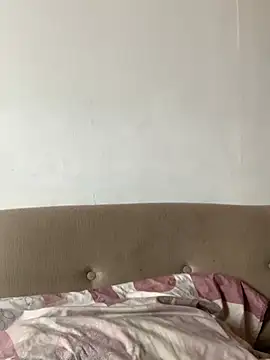 luci brecman online show from April 19, 2026, 5:58 pm