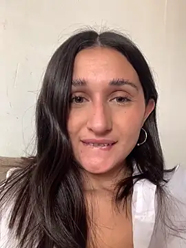 luci brecman online show from June 14, 2026, 4:08 pm