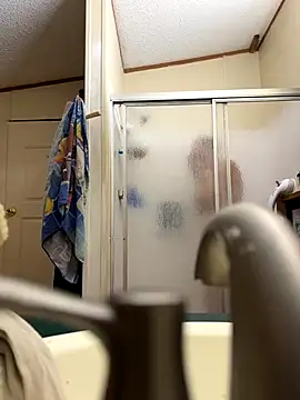 Stillhard8925 online show from November 27, 2025, 4:13 am