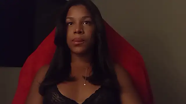 Snapshot of cammydebora chatting on October 4, 2025, 12:34 am cammydebora online show from October 4, 2025, 12:34 am