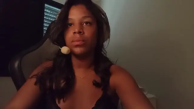 Snapshot of cammydebora chatting on September 28, 2025, 7:21 pm cammydebora online show from September 28, 2025, 7:21 pm