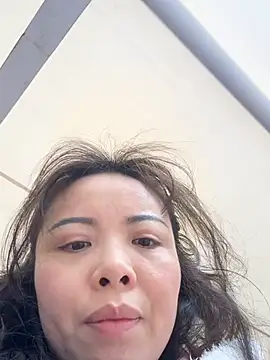 Snapshot of aa520uv chatting on March 2, 2026, 3:29 am aa520uv online show from March 2, 2026, 3:29 am