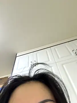 aa520uv online show from October 23, 2025, 2:10 am