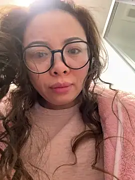 aa520uv online show from March 5, 2026, 2:30 am