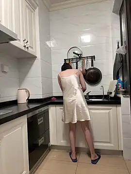 aa520uv online show from October 1, 2025, 2:21 pm