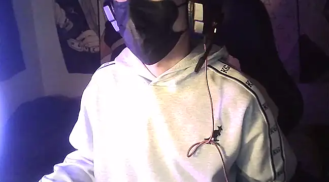 Snapshot of zhezheggin chatting on March 18, 2025, 3:33 pm zhezheggin online show from March 18, 2025, 3:33 pm