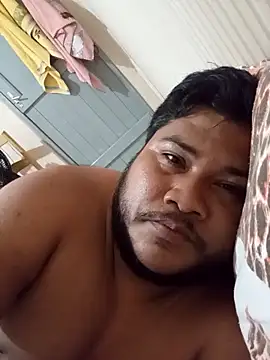 Snapshot of indio9233 chatting on November 3, 2025, 6:40 am indio9233 online show from November 3, 2025, 6:40 am