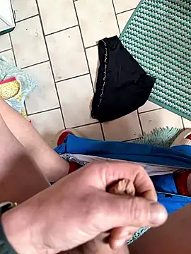 wassermann8484 online show from April 3, 2026, 12:22 pm