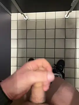 Snapshot of wassermann8484 chatting on March 14, 2025, 11:01 am wassermann8484 online show from March 14, 2025, 11:01 am