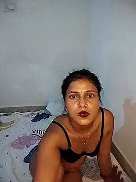 Snapshot of Ayeshaji chatting on September 20, 2025, 6:24 pm Ayeshaji online show from September 20, 2025, 6:24 pm