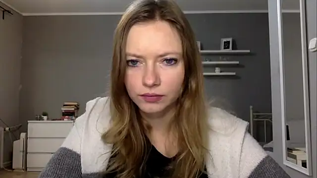 MillieShow online show from November 23, 2025, 2:49 pm