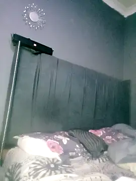 HerPleasure2025 online show from October 7, 2025, 4:57 am