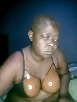 HerPleasure2025 online show from November 26, 2025, 6:13 am