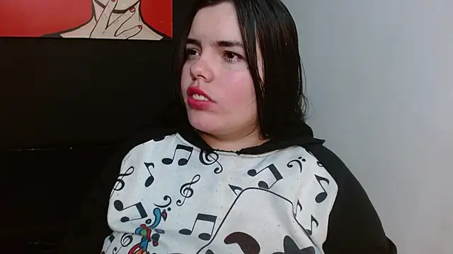 Snapshot of Nathaly_Rose1126 chatting on October 11, 2025, 2:29 pm Nathaly Rose1126 online show from October 11, 2025, 2:29 pm