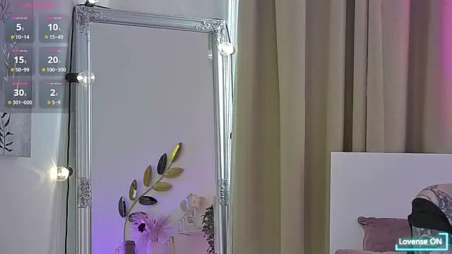 Snapshot of LexiiDarling chatting on May 24, 2026, 3:45 pm LexiiDarling online show from May 24, 2026, 3:45 pm