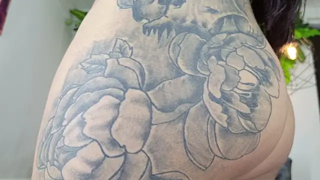 Snapshot of mollysweet11 chatting on October 4, 2025, 12:34 am mollysweet11 online show from October 4, 2025, 12:34 am