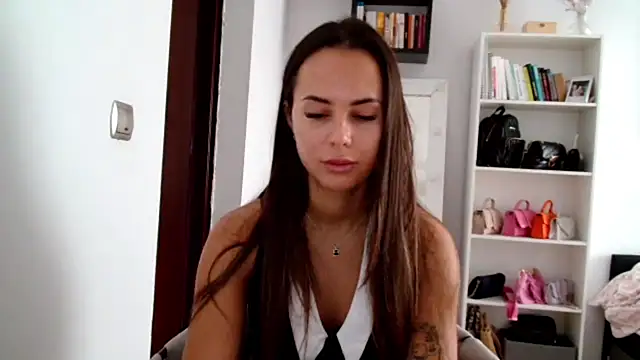 MayaJoy24 online show from September 15, 2025, 12:16 pm