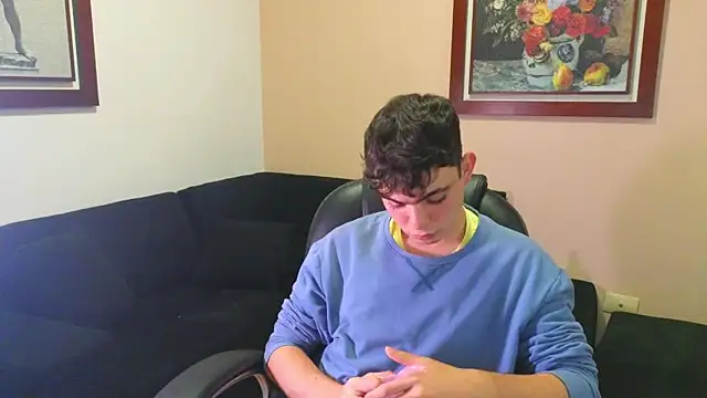 Snapshot of lukeboyce33 chatting on September 25, 2025, 11:44 pm lukeboyce33 online show from September 25, 2025, 11:44 pm