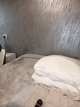 Snapshot of Hotytoty26 chatting on October 28, 2025, 2:45 am Hotytoty26 online show from October 28, 2025, 2:45 am