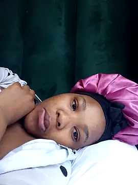 Snapshot of Hotytoty26 chatting on October 23, 2025, 9:08 am Hotytoty26 online show from October 23, 2025, 9:08 am