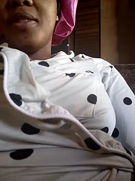 Snapshot of Hotytoty26 chatting on September 19, 2025, 12:31 pm Hotytoty26 online show from September 19, 2025, 12:31 pm