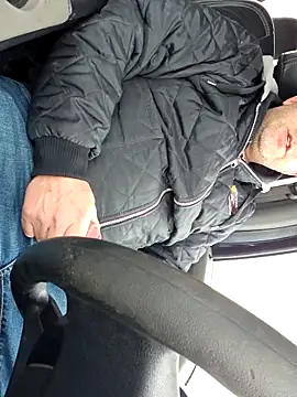 cumplay19850 online show from March 17, 2026, 4:43 pm