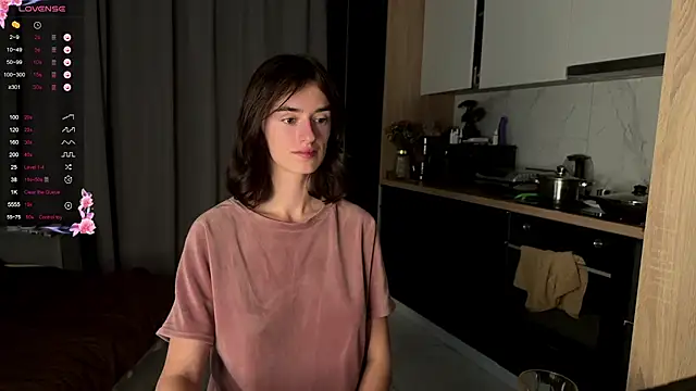 Snapshot of TwinTemptations chatting on September 27, 2025, 7:09 pm TwinTemptations online show from September 27, 2025, 7:09 pm