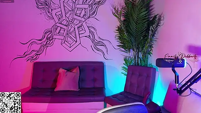 Emmi Roberts online show from April 24, 2026, 12:56 am