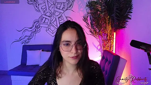 Emmi Roberts online show from March 2, 2026, 10:17 pm