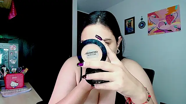 ashliecooperrr online show from January 12, 2026, 1:01 am