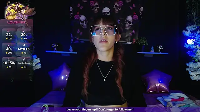 Hairydoll  online show from November 14, 2025, 10:02 pm