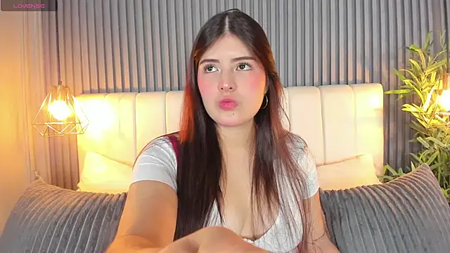 AnnyColson online show from September 27, 2025, 5:24 am