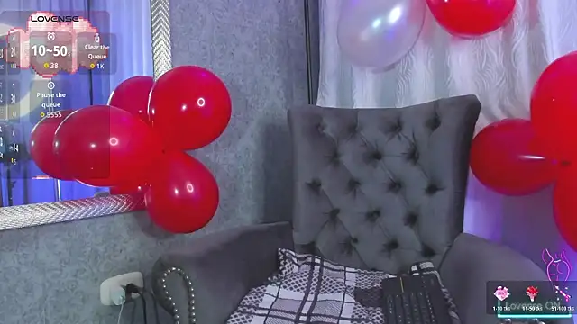 Snapshot of alice_kingsley_ chatting on February 14, 2026, 7:14 pm alice kingsley online show from February 14, 2026, 7:14 pm