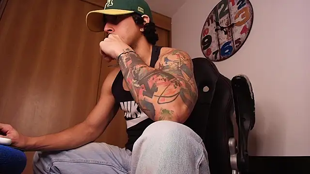 josemeirelesfox online show from October 5, 2025, 5:36 pm