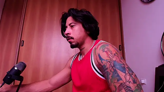 josemeirelesfox online show from October 3, 2025, 7:37 pm