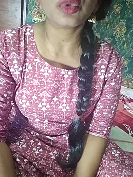 Snapshot of Shalini_telugu09 chatting on September 21, 2025, 5:34 am Shalini telugu09 online show from September 21, 2025, 5:34 am