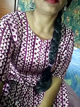 Snapshot of Shalini_telugu09 chatting on October 15, 2025, 5:17 am Shalini telugu09 online show from October 15, 2025, 5:17 am