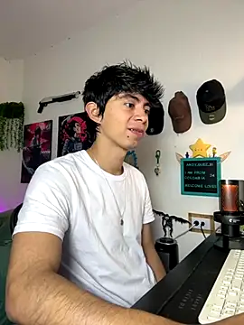 Snapshot of Yaiden_11 chatting on September 25, 2025, 11:05 am Yaiden 11 online show from September 25, 2025, 11:05 am