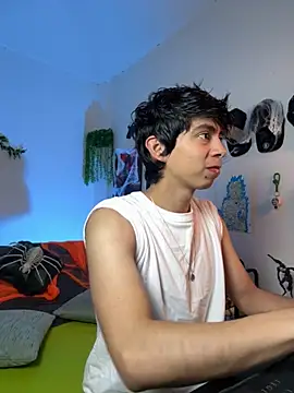 Snapshot of Yaiden_11 chatting on October 5, 2025, 10:06 am Yaiden 11 online show from October 5, 2025, 10:06 am