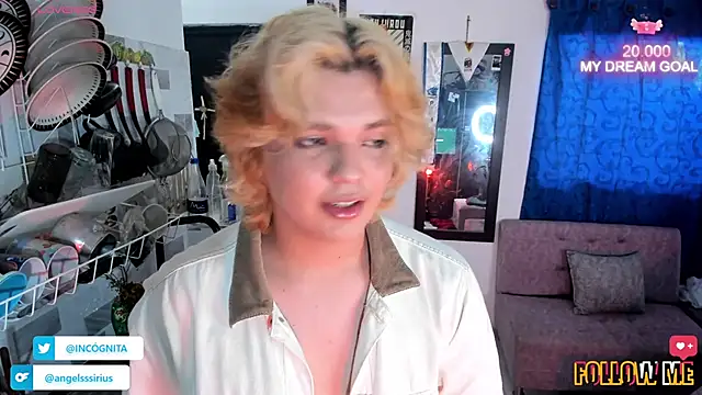 Snapshot of adam_angelssss chatting on November 4, 2025, 8:34 pm adam angelssss online show from November 4, 2025, 8:34 pm