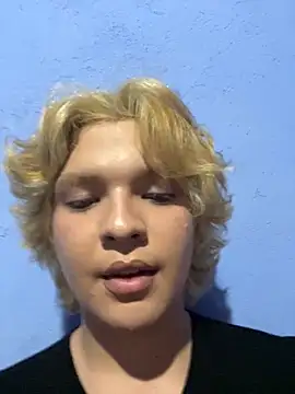 Snapshot of adam_angelssss chatting on October 3, 2025, 1:42 am adam angelssss online show from October 3, 2025, 1:42 am