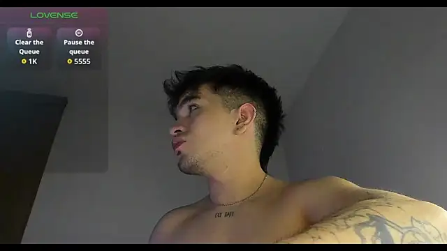 cmzo  online show from November 25, 2025, 1:50 am