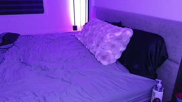 margot robbie7 online show from April 17, 2026, 1:41 am