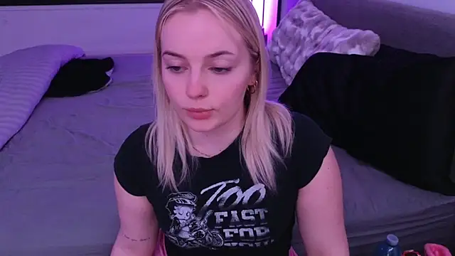 margot robbie7 online show from May 15, 2026, 2:20 am