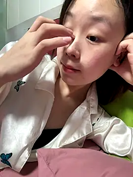 Minnie-66 online show from September 20, 2025, 10:31 am