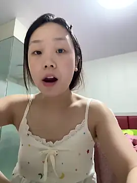 Minnie-66 online show from September 23, 2025, 10:44 am