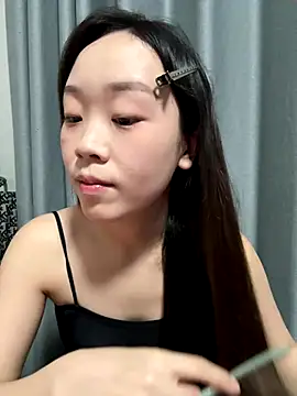 Minnie-66 online show from September 28, 2025, 9:05 am