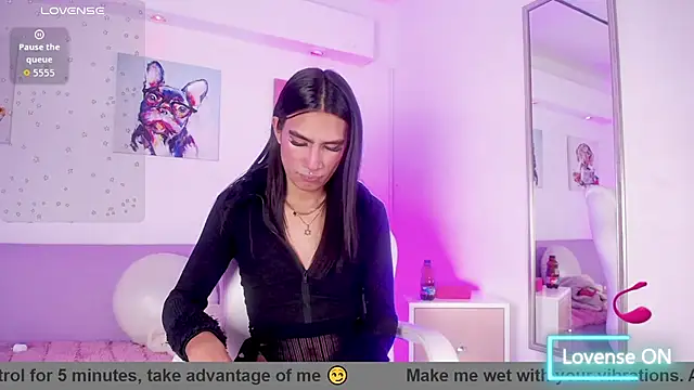 Snapshot of SamyJhomson chatting on January 10, 2026, 3:46 am SamyJhomson online show from January 10, 2026, 3:46 am