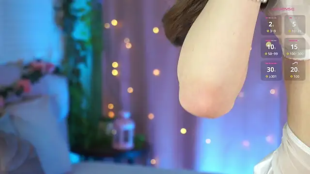 Snapshot of EvaMossi chatting on September 23, 2025, 5:47 am EvaMossi online show from September 23, 2025, 5:47 am