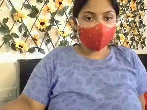 Snapshot of Tamil_hot_whiskey_girl chatting on March 11, 2026, 9:58 am Tamil hot whiskey girl online show from March 11, 2026, 9:58 am